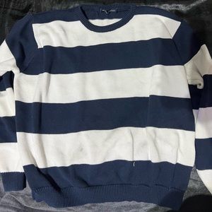 Brandy Melville Crewneck